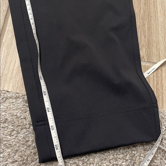 Lululemon Tapered Leg Mid-Rise Work Trouser Pants 7/8 Length Black Sz S 4-6 - Picture 12 of 12